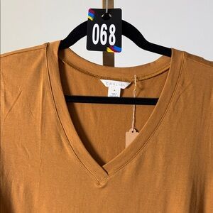 Caslon V-Neck T-Shirt Short Sleeve Color Cognac